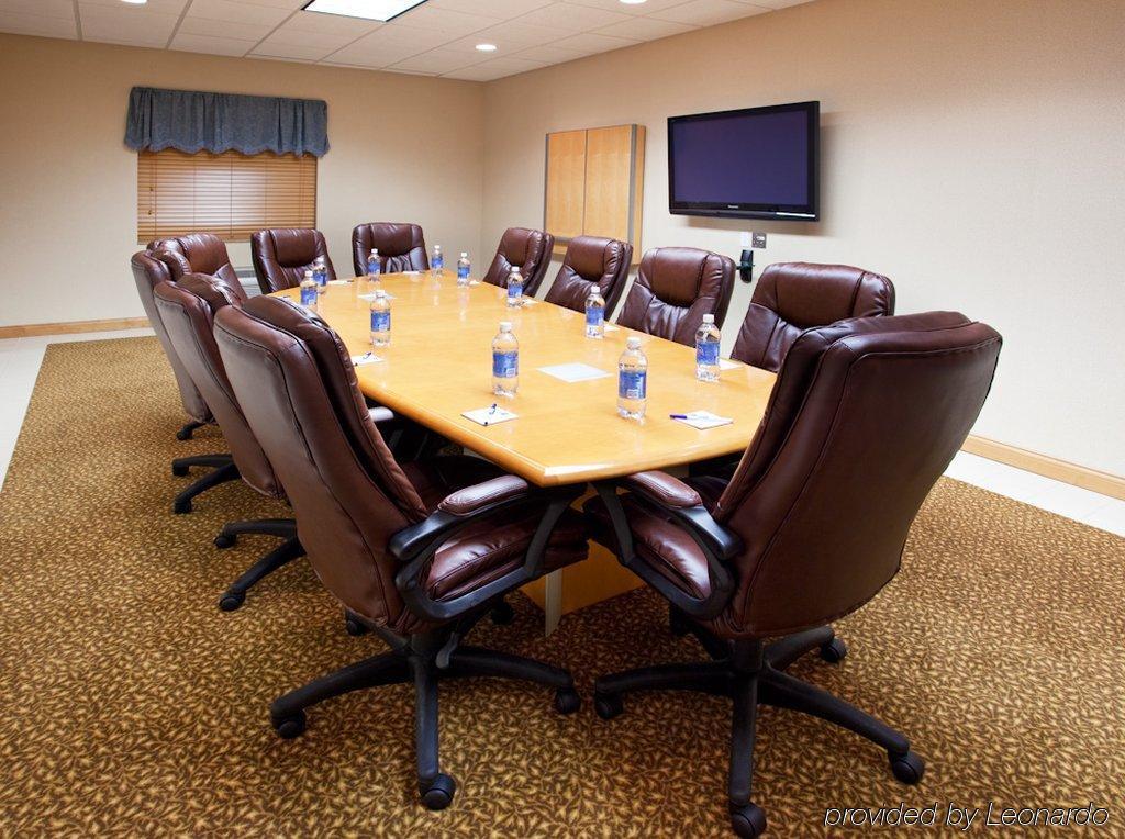 Holiday Inn Express Hotel & Suites Bay City By Ihg Удобства фото